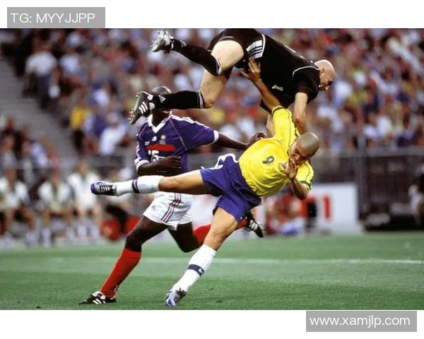 阿根廷足球明星在2018年世界杯的辉煌表现与传奇故事回顾